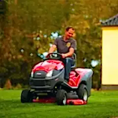 Castelgarden PTX230-HD Çim Biçme Traktörü